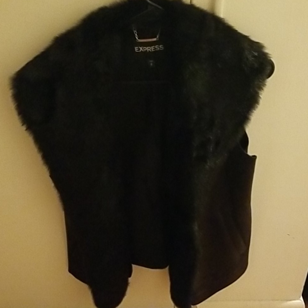 Express vest